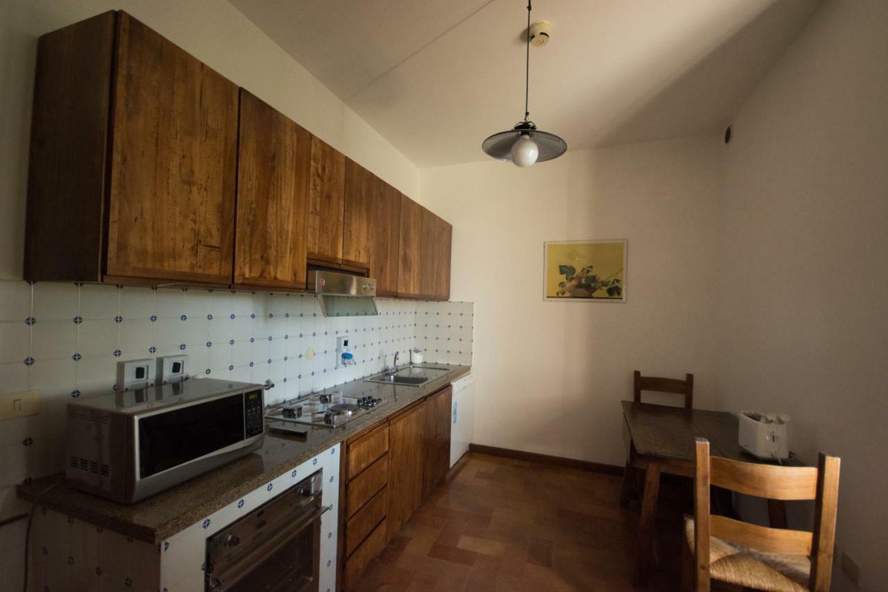Casa Dei Lecci Apartment Foligno Bagian luar foto
