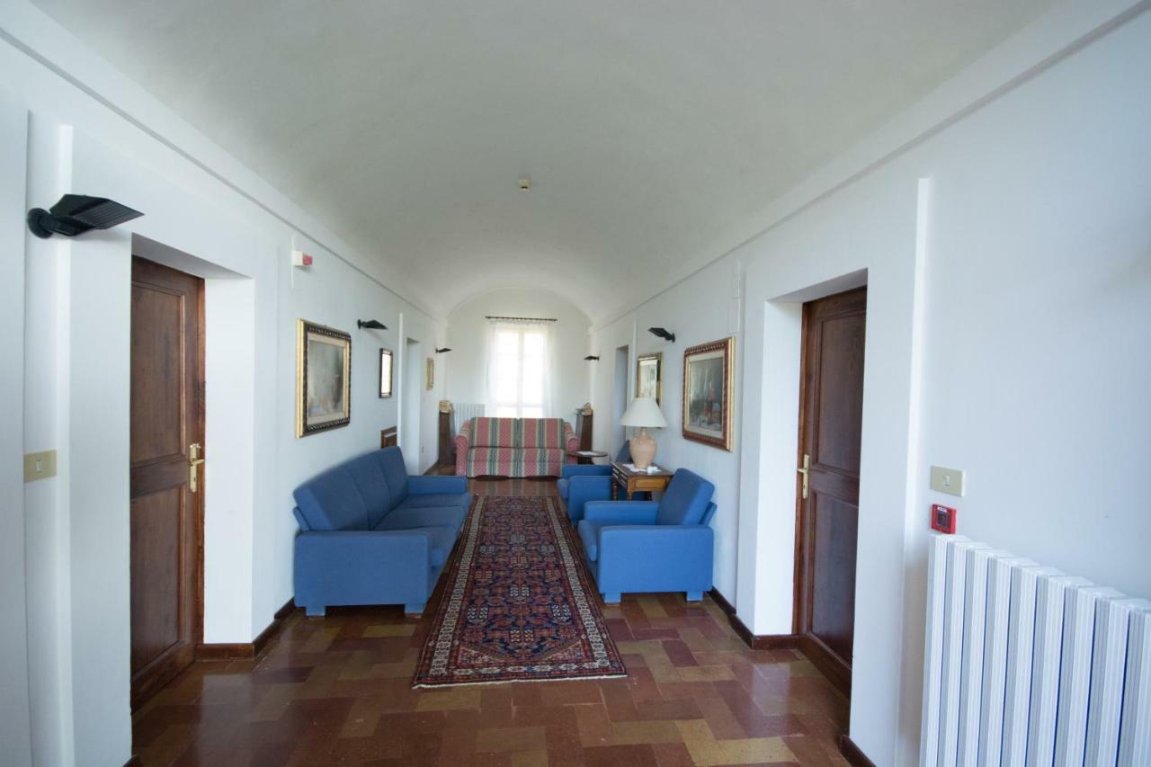 Casa Dei Lecci Apartment Foligno Bagian luar foto