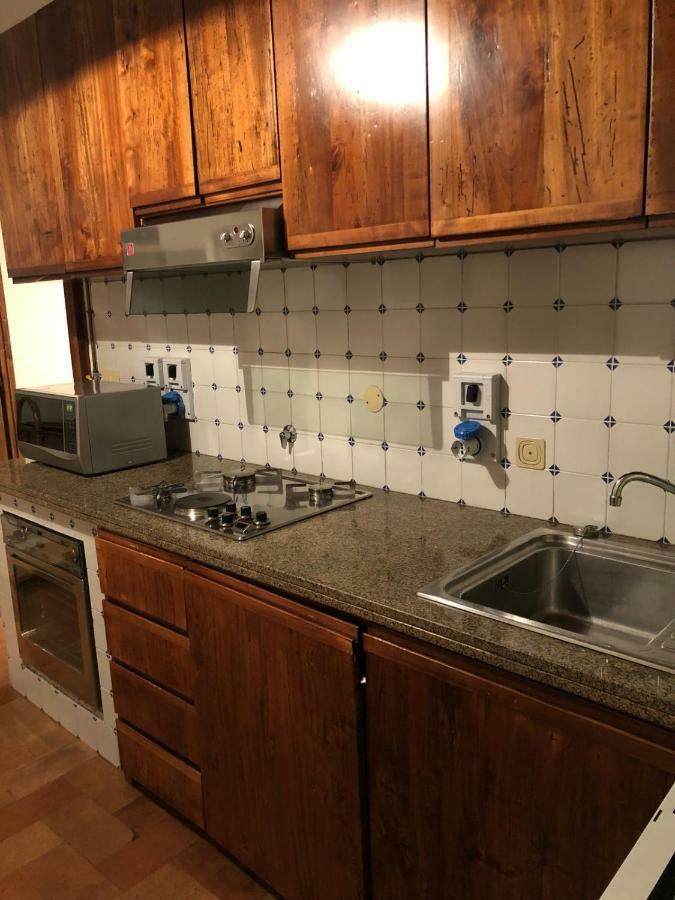 Casa Dei Lecci Apartment Foligno Bagian luar foto